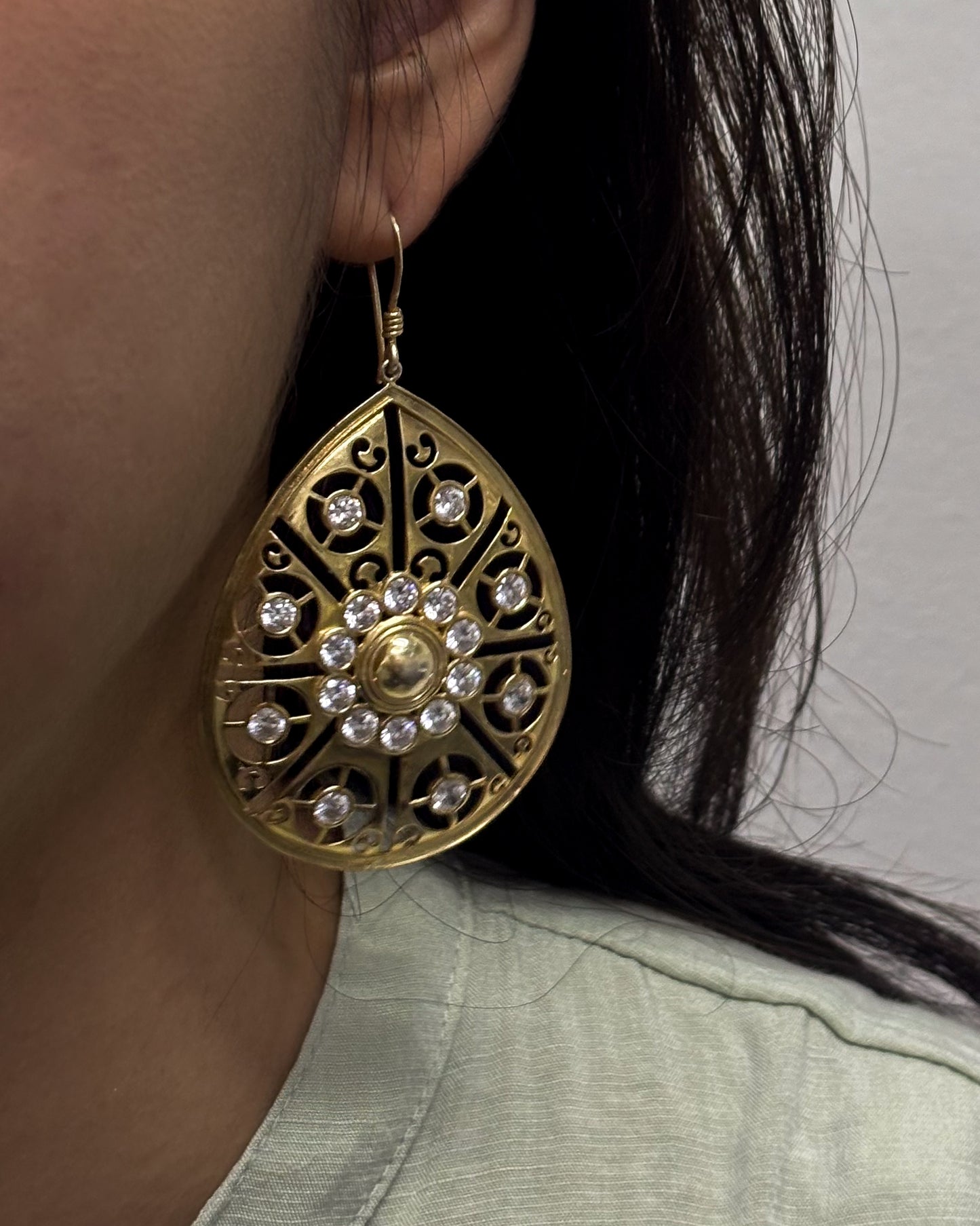 Chariot Drop Earrings