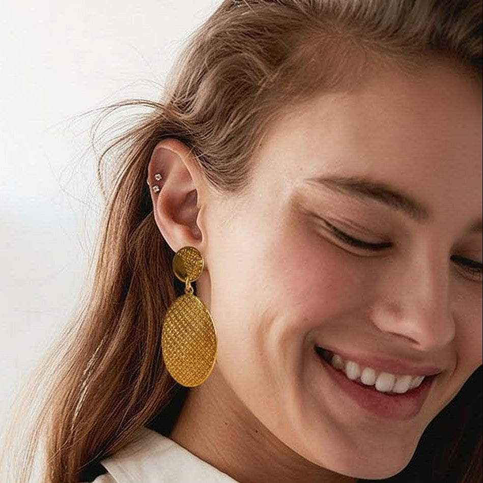 Lattice Luxe Oval Earrings