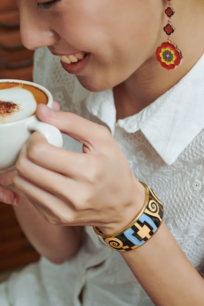 Swirl Enamel Bangle