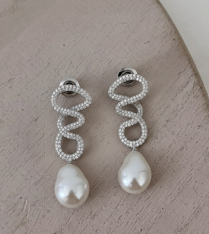 Pearl Drop Earrings