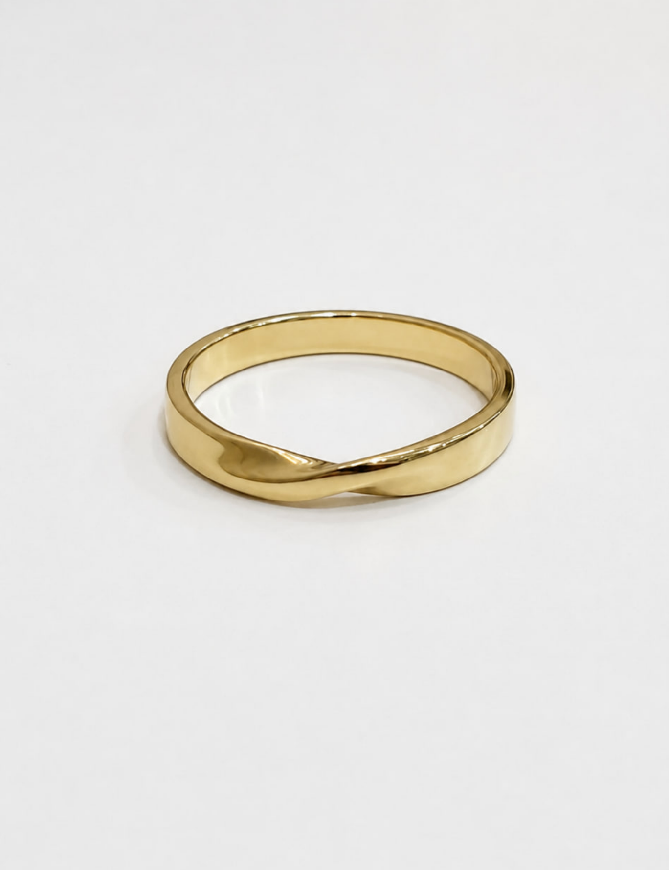Cupid's Knot Ring